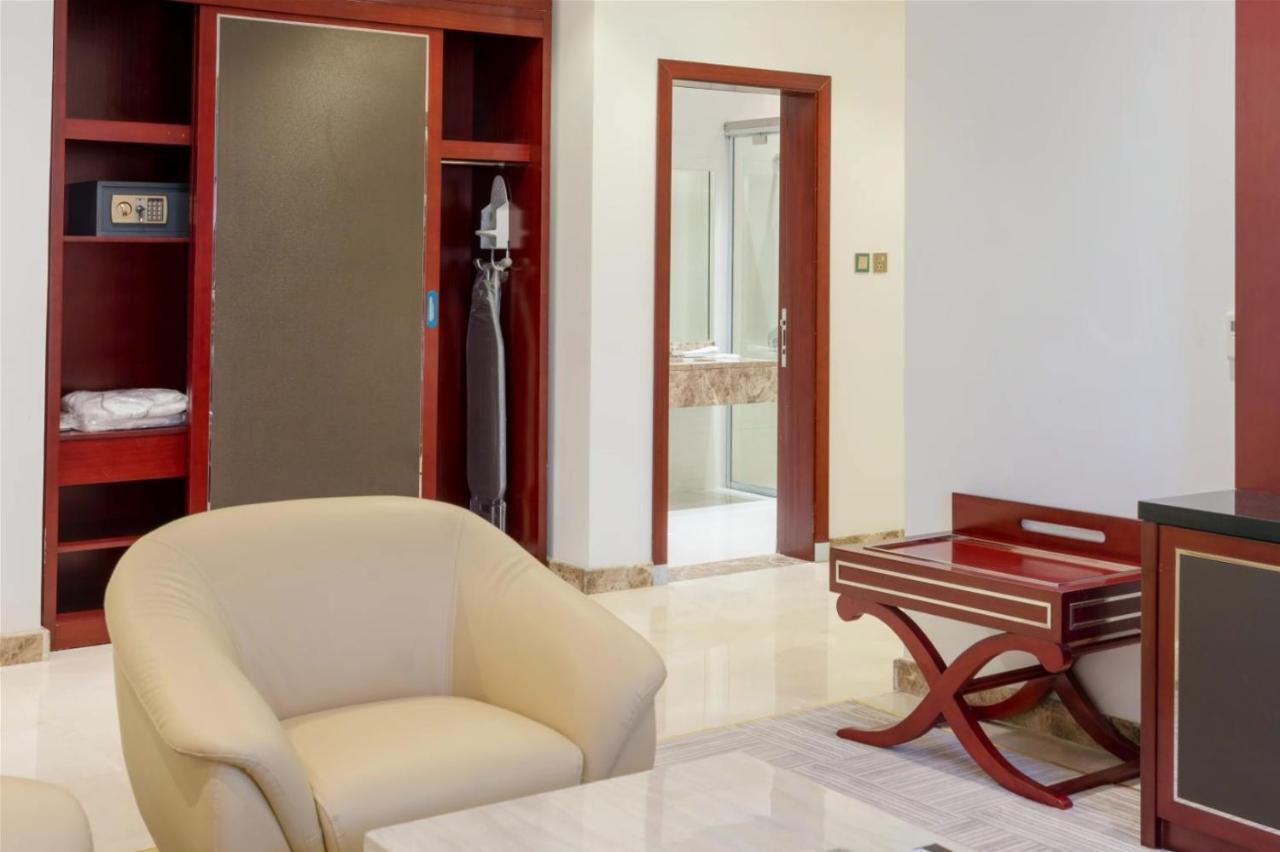Al Wadaq Hotel ターイフ エクステリア 写真