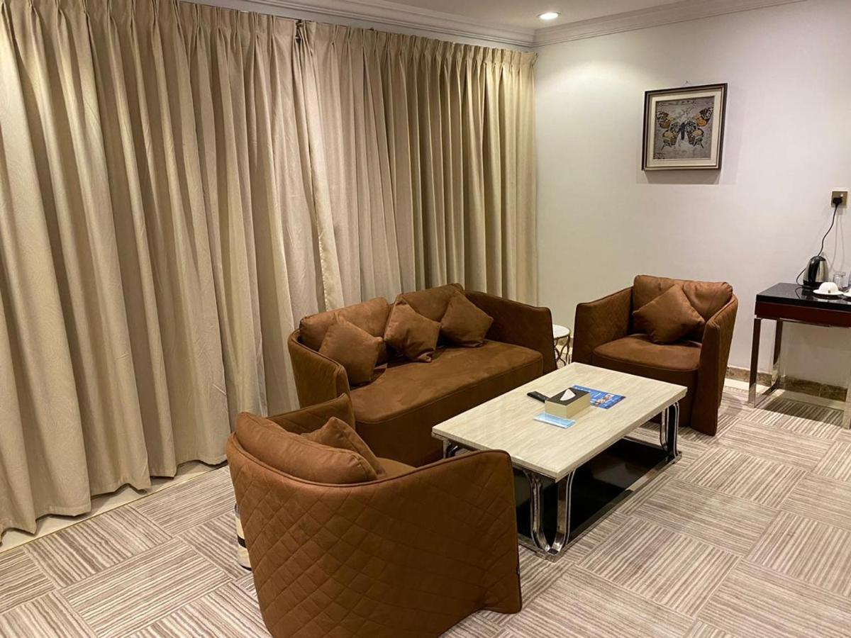 Al Wadaq Hotel ターイフ エクステリア 写真