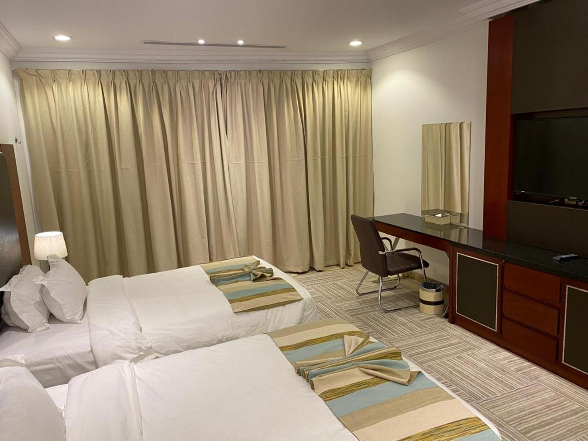 Al Wadaq Hotel ターイフ エクステリア 写真