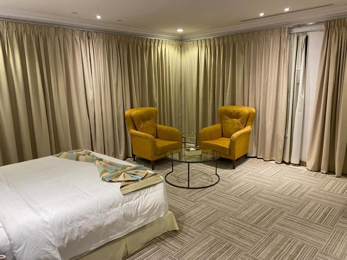 Al Wadaq Hotel ターイフ エクステリア 写真